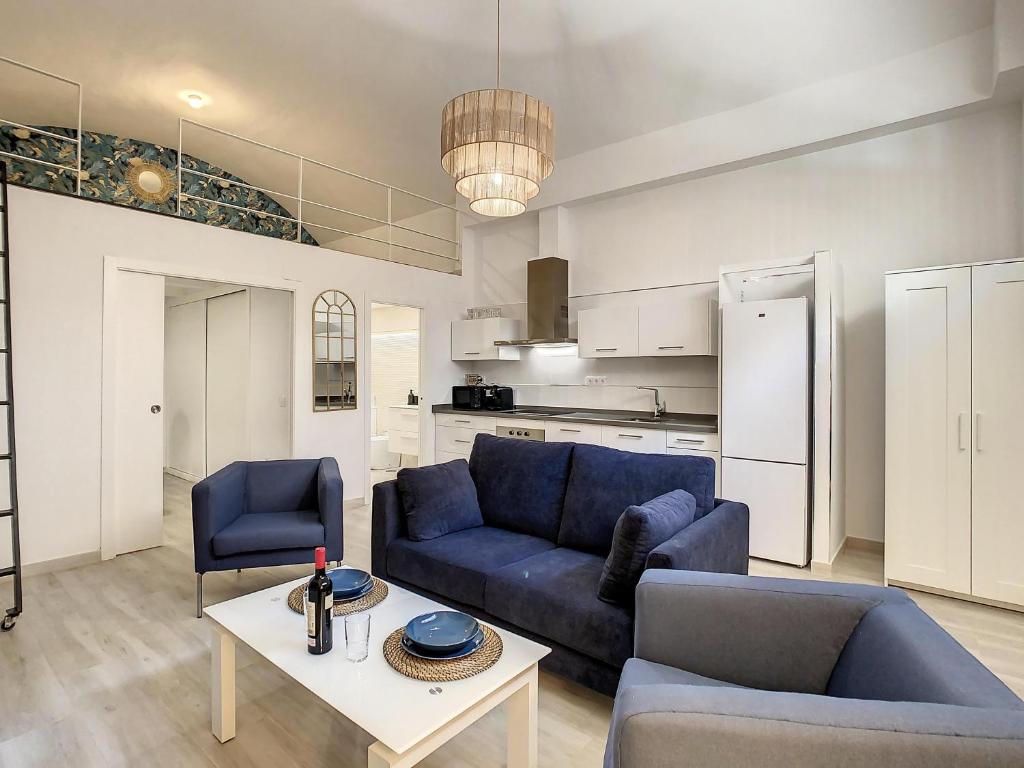 Kuchyň nebo kuchyňský kout v ubytování ApartCity Triana