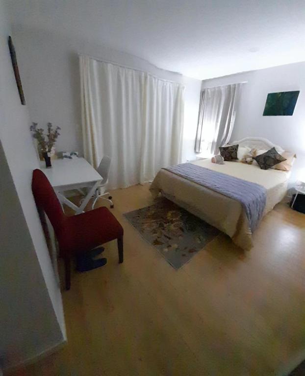 Peter new home - Resim 1