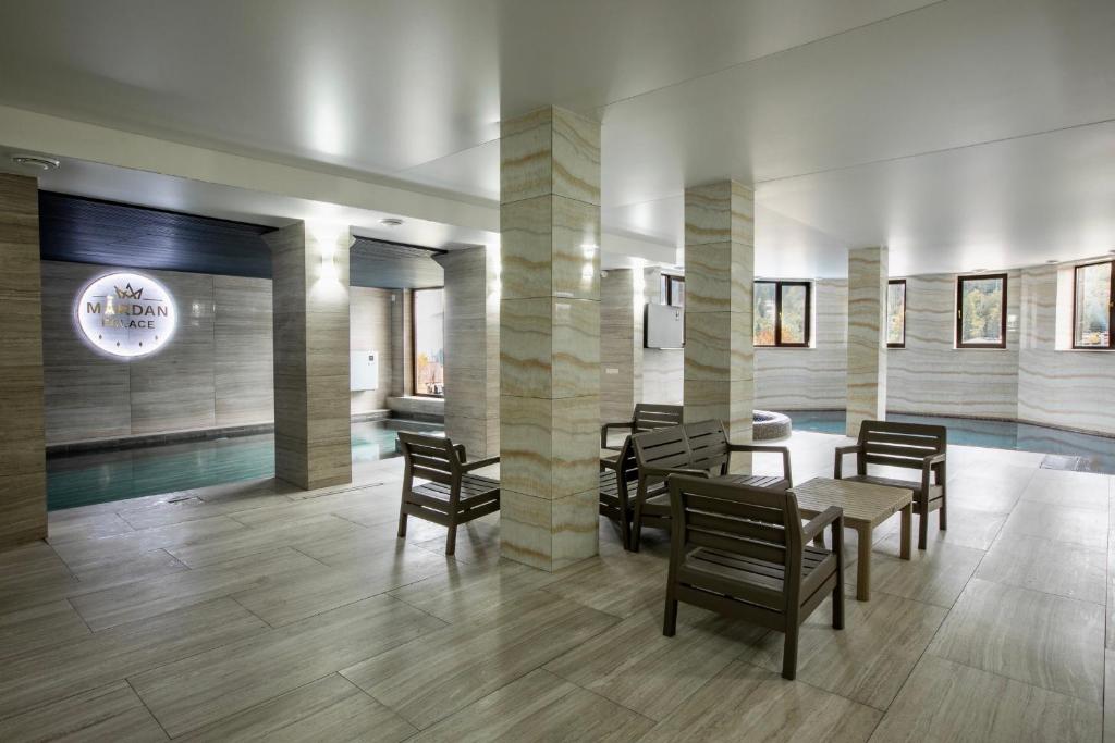 Posezení v ubytování Mardan Palace SPA Resort