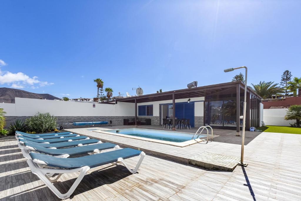 Villa Soleada - VipVipVillas