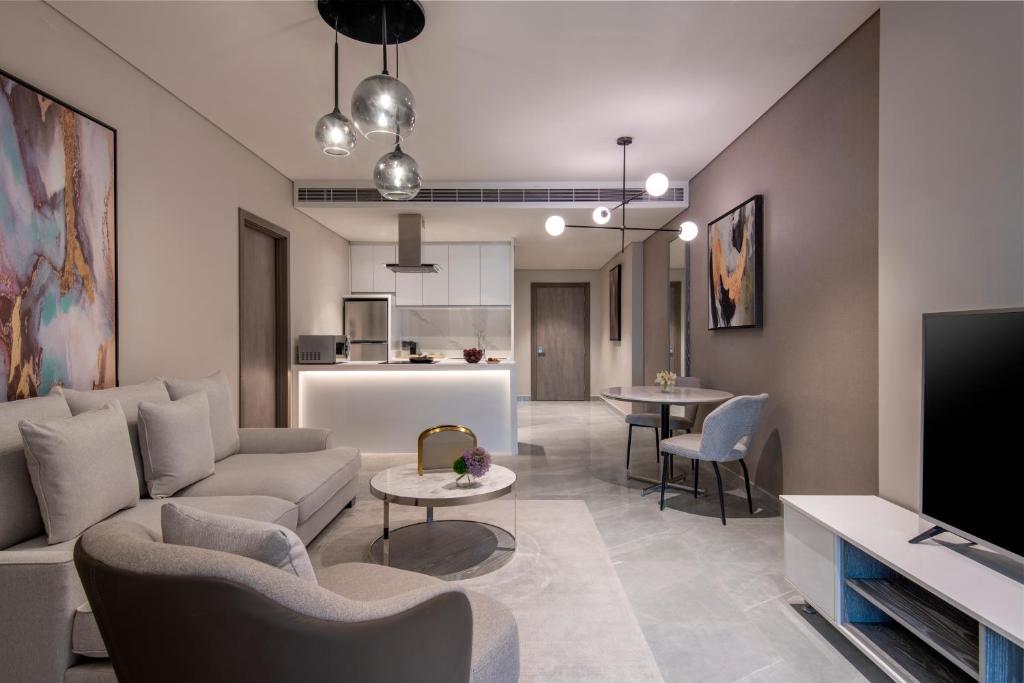 Steigenberger Residence Dohaにあるテレビまたはエンターテインメントセンター