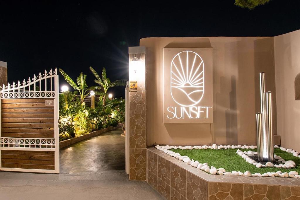 Fotografie z fotogalerie ubytování Sunset Apartments Free shuttle from Athen's Airport v destinaci Spáta