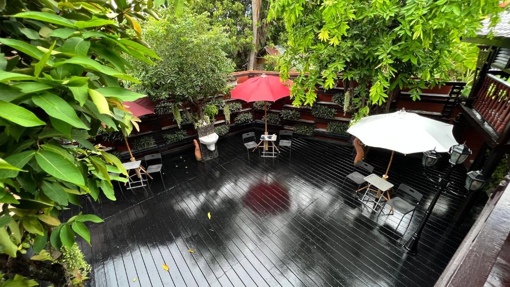 Zahrada ubytování DONPIN8-Timeless House Chiang Mai