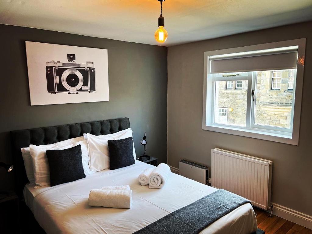Laurel Bank Hotel - Small Double Room
