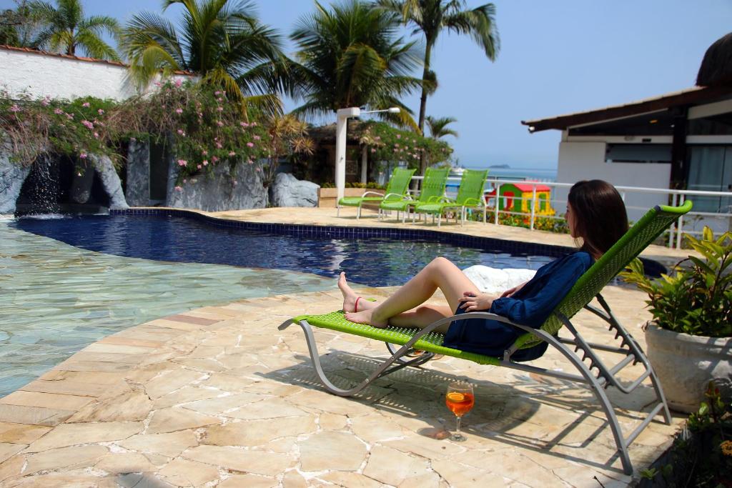 A piscina localizada em Pousada Daleste ou nos arredores