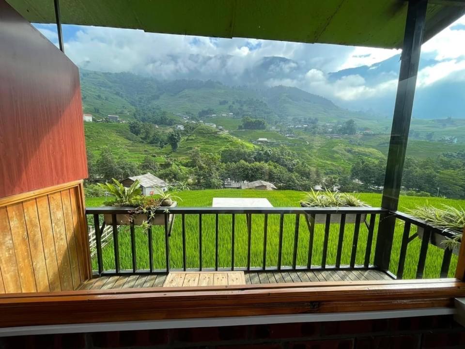 Ginn's House - Double Room With Mountain View