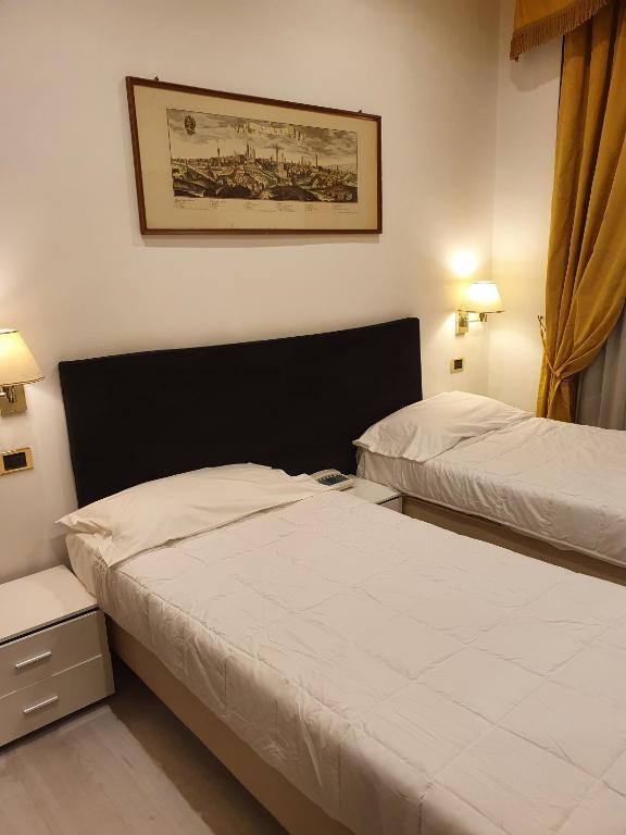 LH Hotel Andreotti - Resim 14