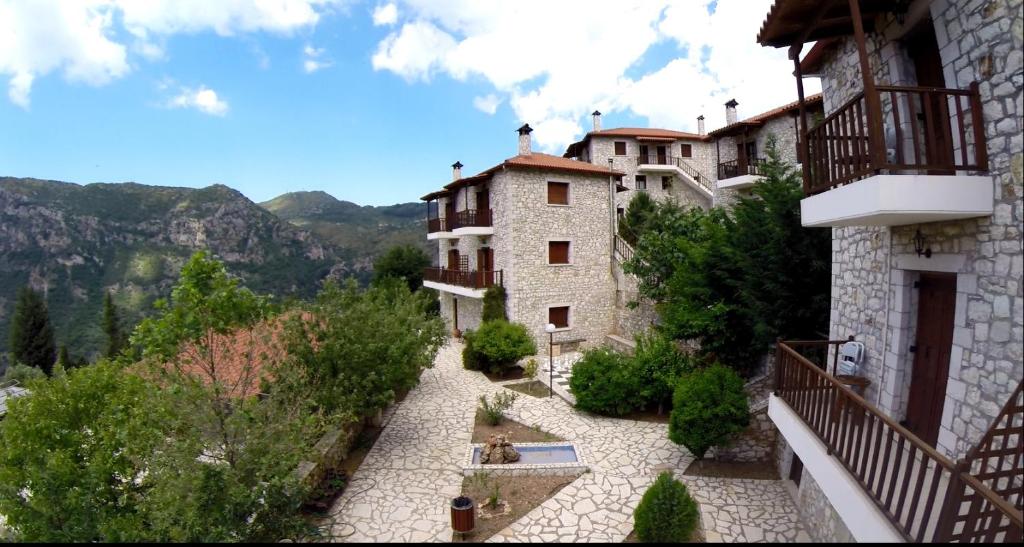 Widok na góry z tego hotelu