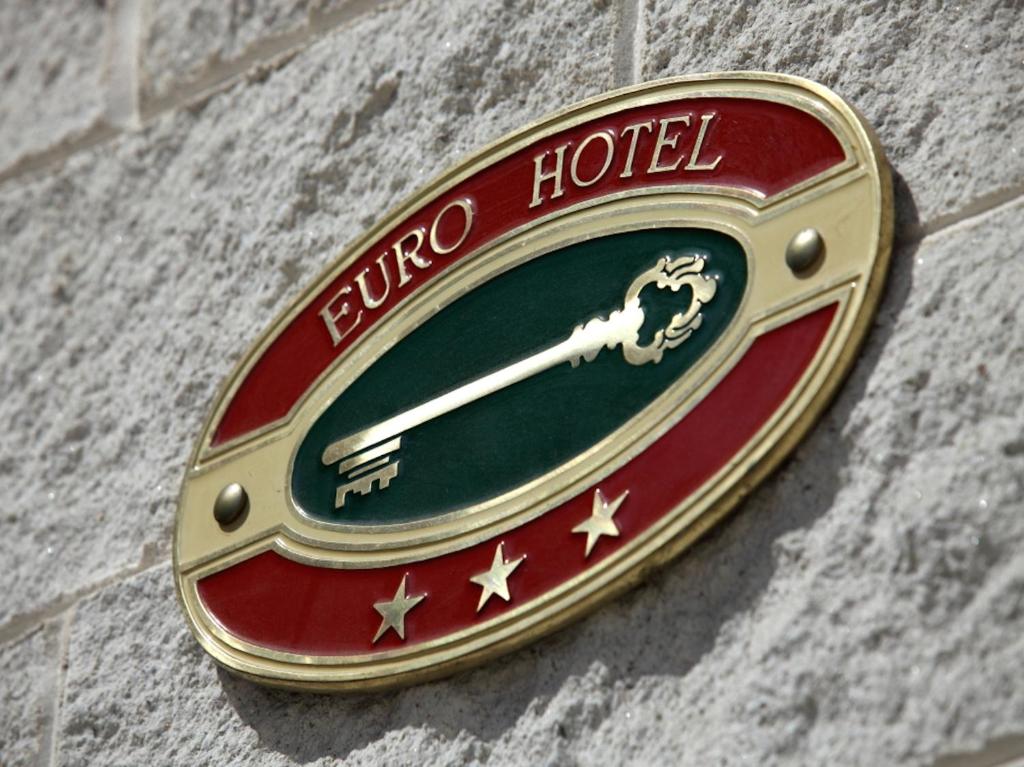 Certifikát, hodnocení, plakát nebo jiný dokument vystavený v ubytování Euro Hotel