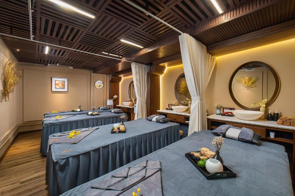 Fotografie z fotogalerie ubytování The Q Hotel v Hanoji