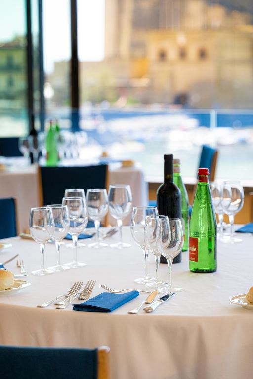 Nápoje v ubytování Hotel Royal Continental
