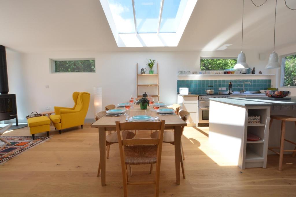 2 Pink Cottages, Aldeburgh 8