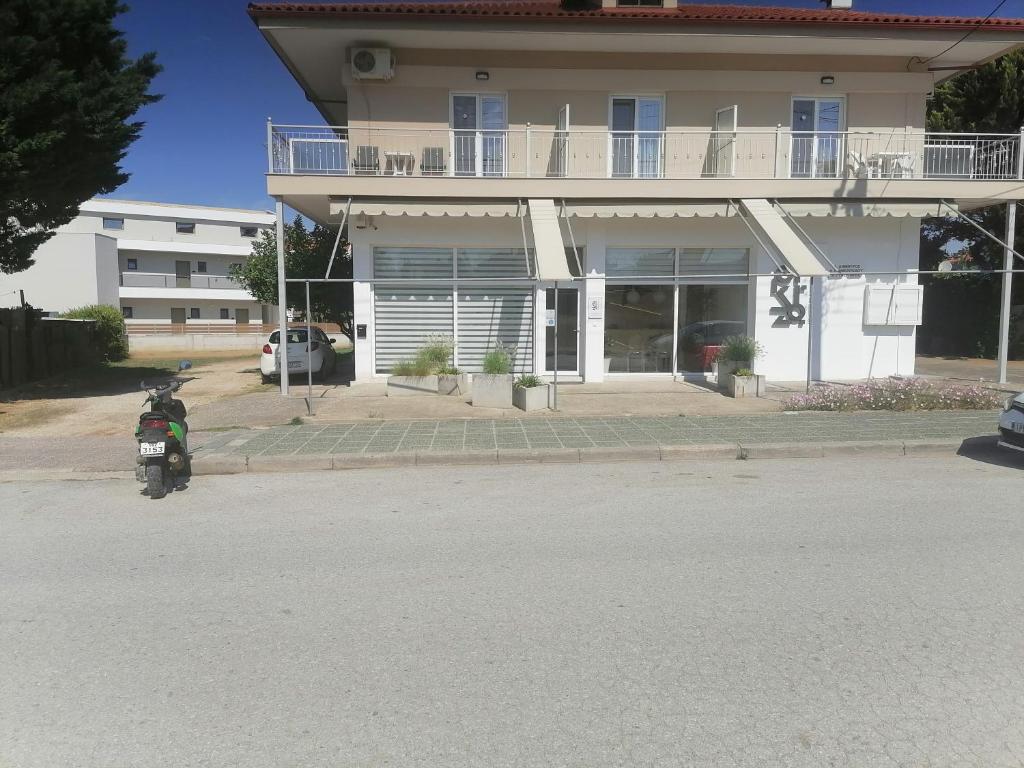 Budova, kde se aparthotel nachází