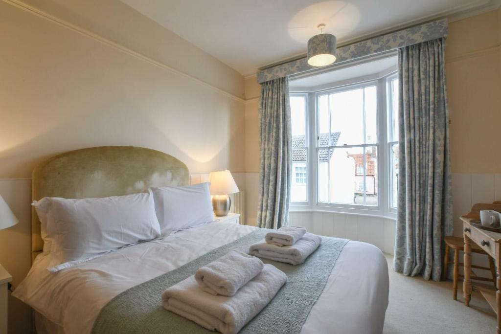 Walton House, Southwold 6