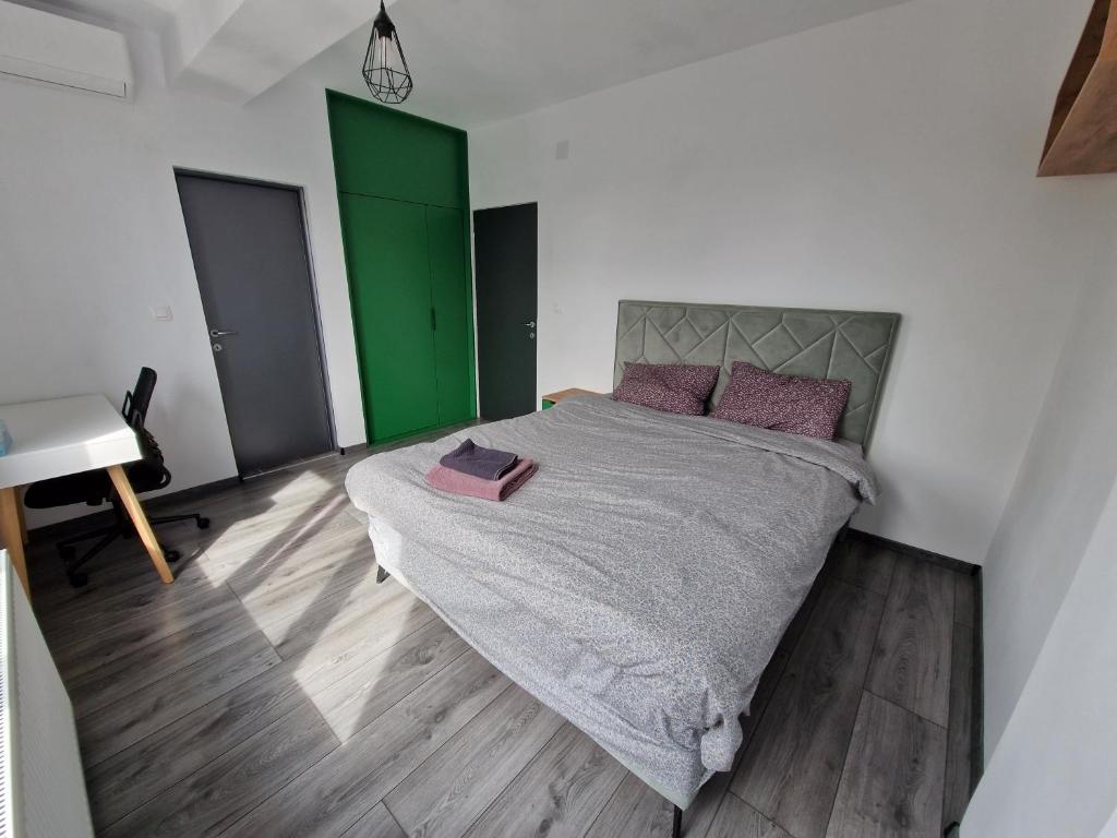 Cozy villa near city center, parks and metro - Housity