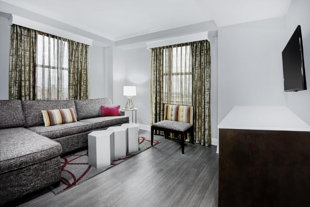 Hotel Indigo Dallas Downtown by IHG - King Suite - Non-fumeur