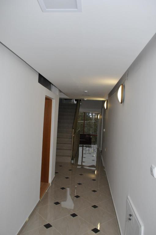 Naktsmītnes SMEŠTAJ SOLARIS kod Aqua Parka Studio Apartmani pilsētā Sokobanja fotogalerijas attēls