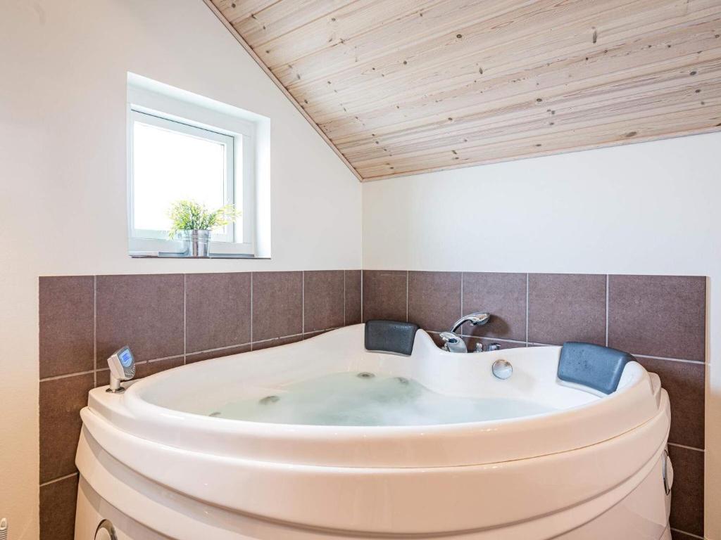 Fotografie z fotogalerie ubytování Holiday home Tarm LIX v destinaci Tarm