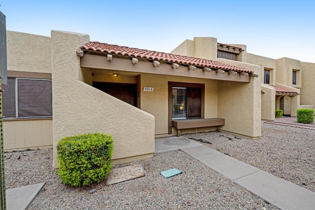 Paseo Park Condo