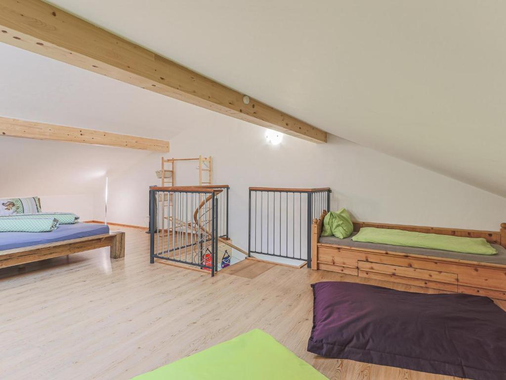 A bed or beds in a room at Haus Rabl Deng
