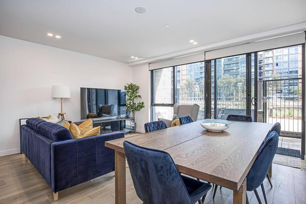 Suitetrails - One-Bedroom Luxury Mulberry Apartment