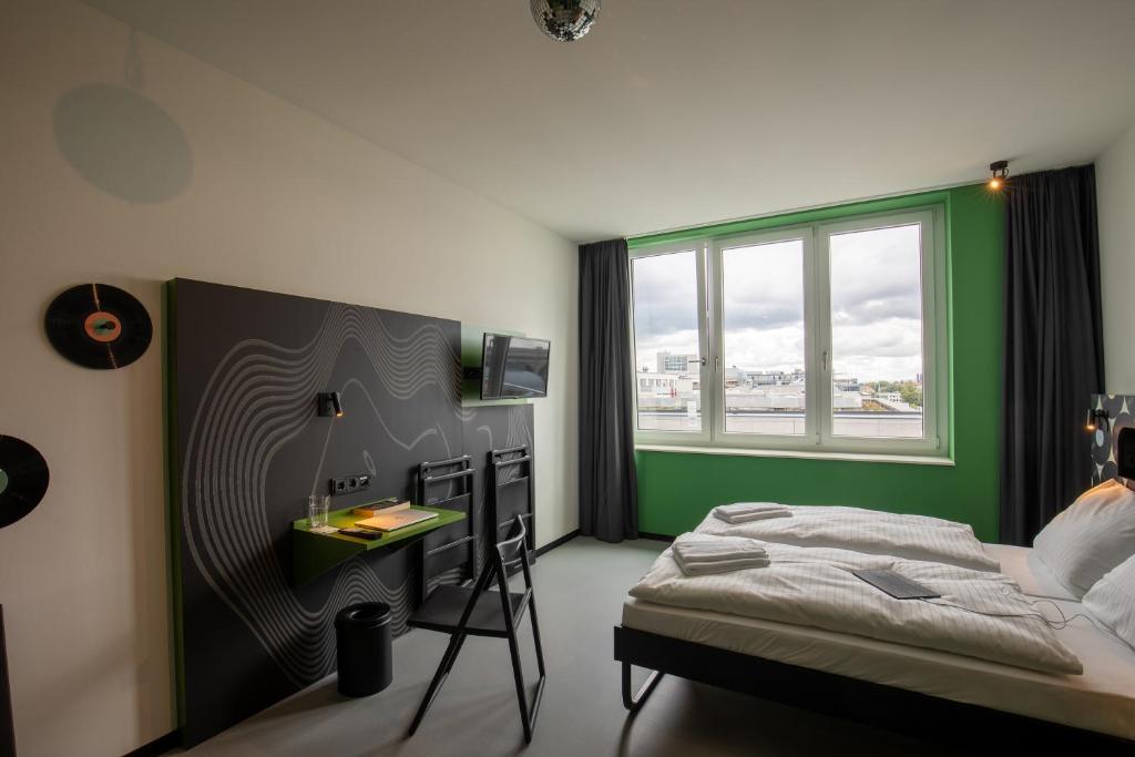 MEININGER Hotel Dresden Zentrum - Resim 8