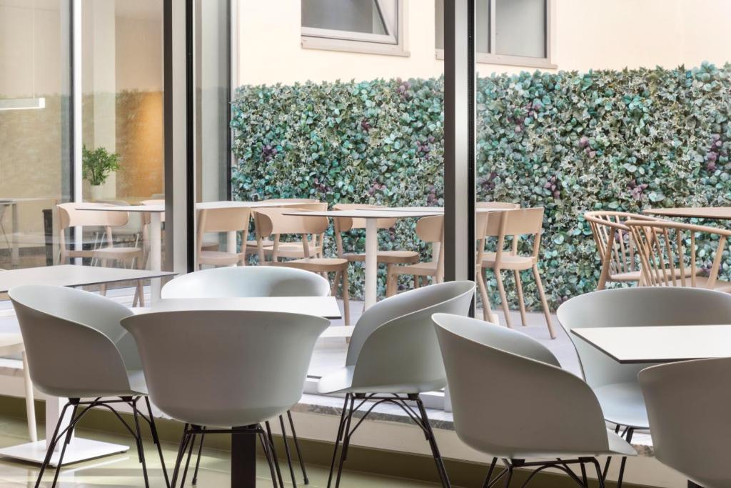 B&B HOTEL Lisboa Aeroporto - Resim 37