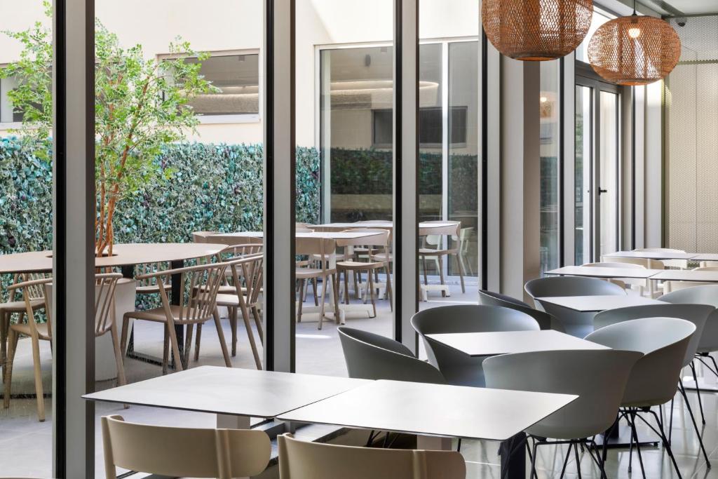 B&B HOTEL Lisboa Aeroporto - Resim 35