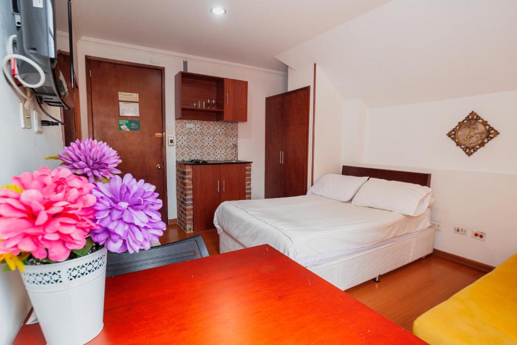 ApartaSuites & Hotel Bogota Plaza 36 - 