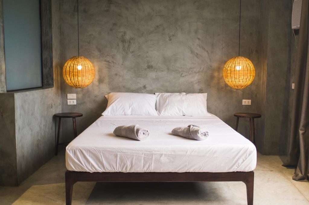 Postel nebo postele na pokoji v ubytování Pobla Hotel