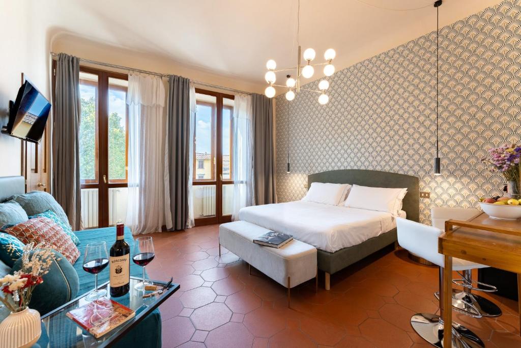 Postel nebo postele na pokoji v ubytování SPIRIT OF FLORENCE Boutique Rooms