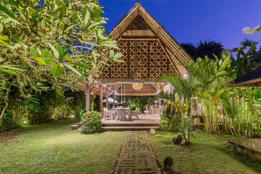 Kebun di luar Bali Villa Home
