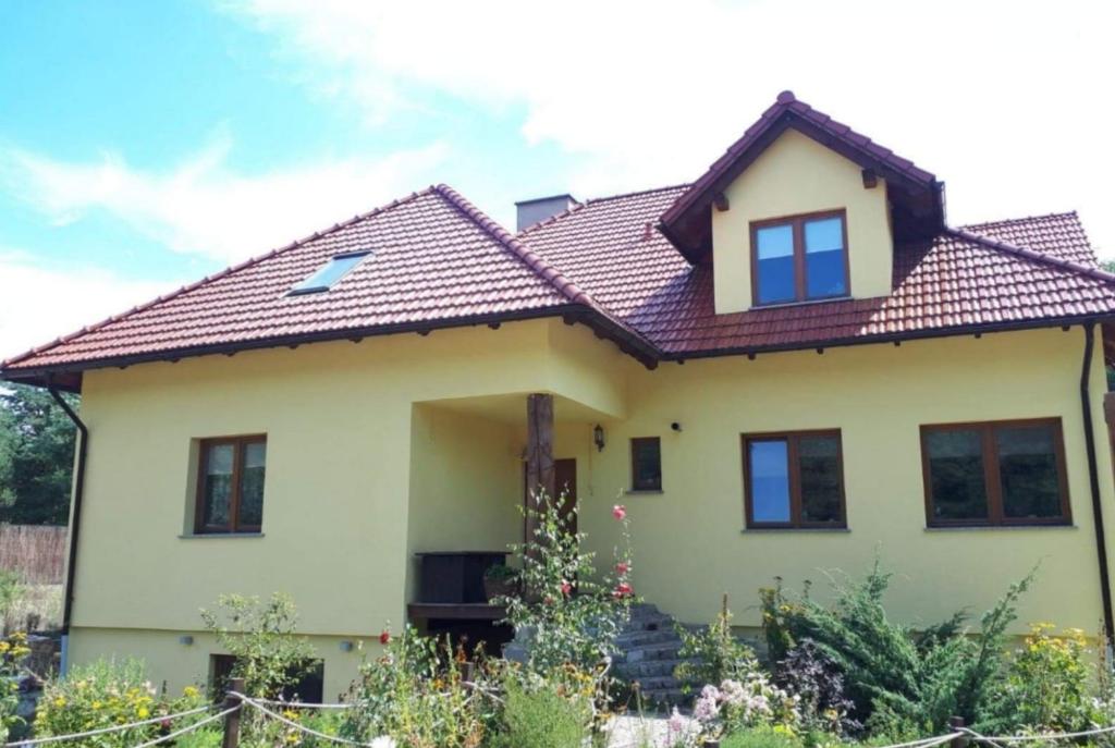 Zakątek Harmonii - Housity