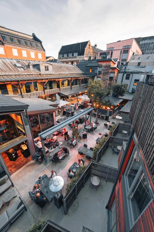 The Lamp Hotel