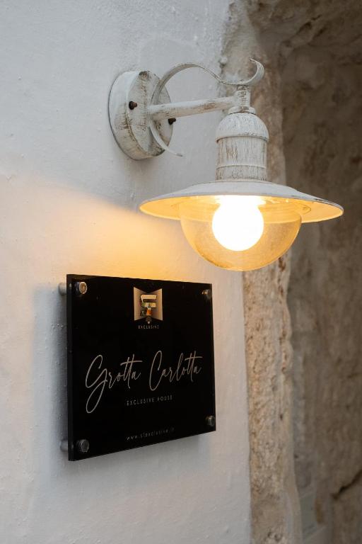 Fotografie z fotogalerie ubytování Grotta Carlotta v destinaci Ostuni