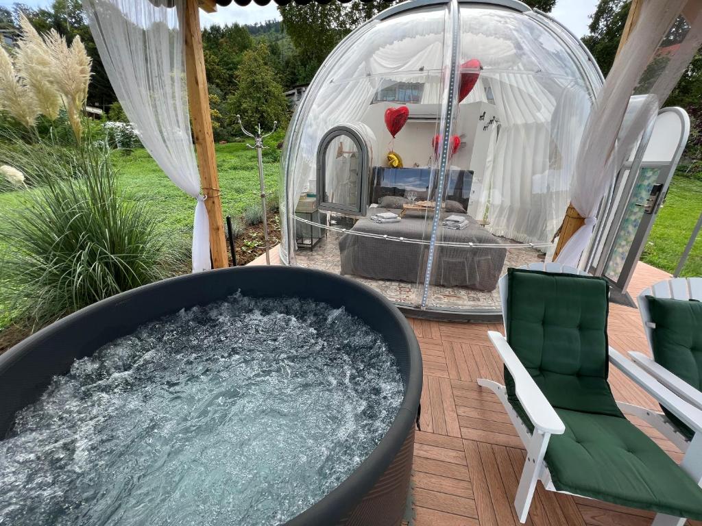 Zahrada ubytování Cupola glamping dome Sarajevo