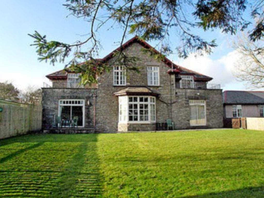 Garden Flat in High Newton, Cumbria, England