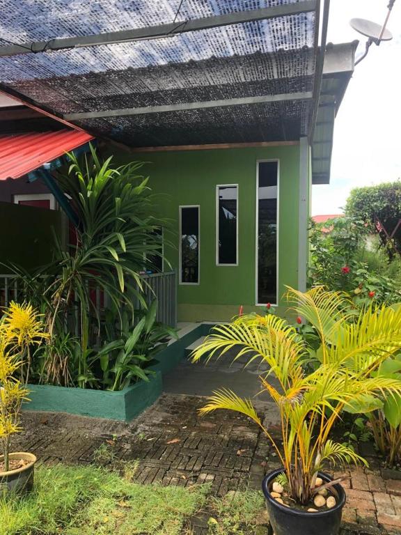 Zahrada ubytování WAN'S ROOMSTAY LANGKAWI