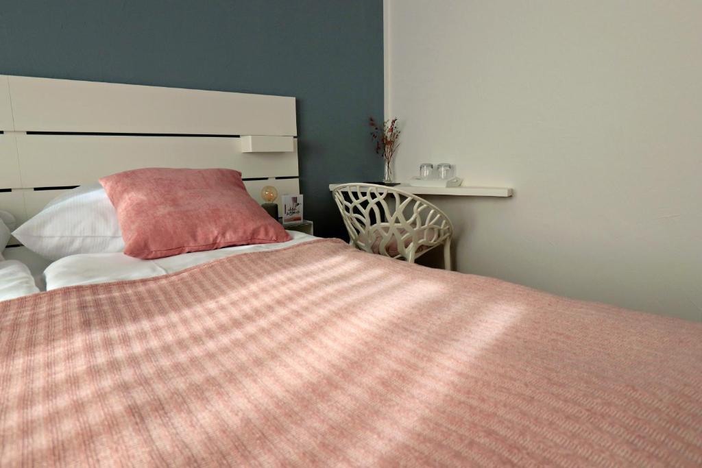 Postel nebo postele na pokoji v ubytování Boutique Hotel VIVA CREATIVO