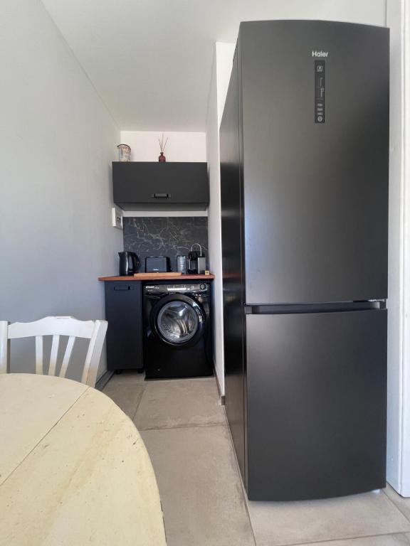Appartement dans maison de village vue mer - Housity