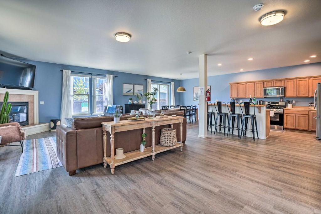 Serene Bend Getaway with Hot Tub and Fire Pit!, Bend Updated 2024 Prices