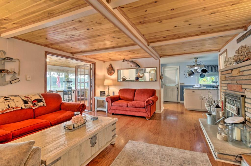 Wolcott Lakefront Escape Private Boat Dock!, Wolcott Updated 2023 Prices