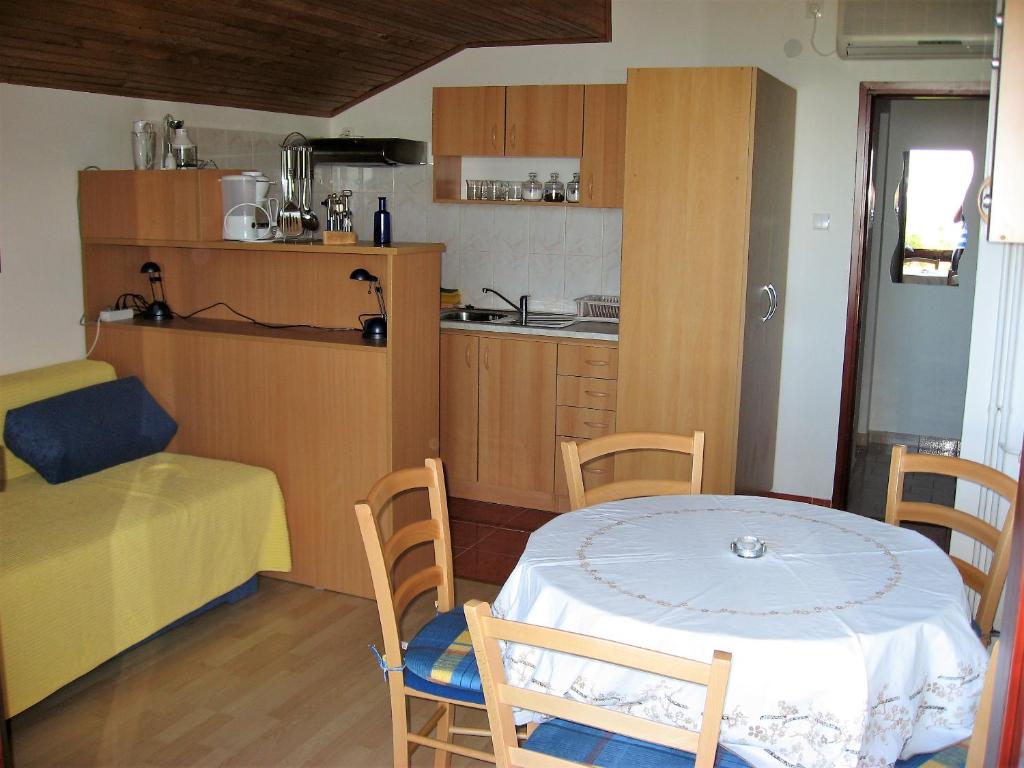 Fotografia z galérie ubytovania Apartments Janči, Murter (Croatia) v Murteri