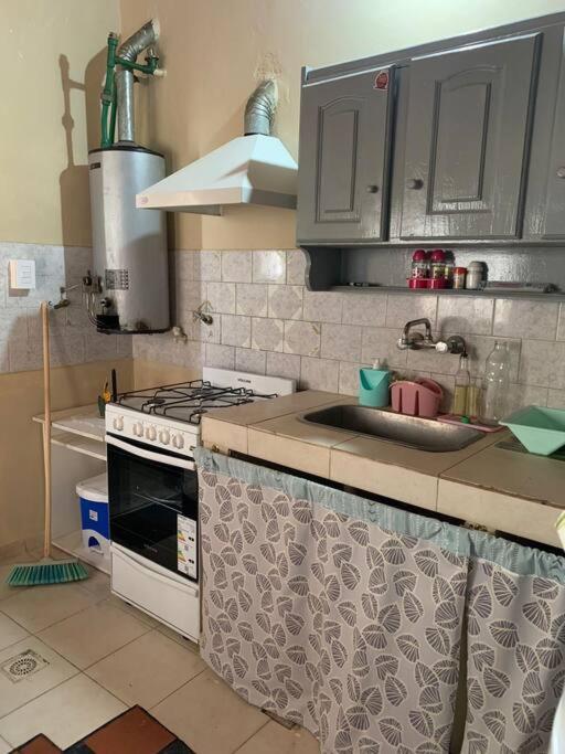 Studio apartment California 15 minutos de Ezeiza