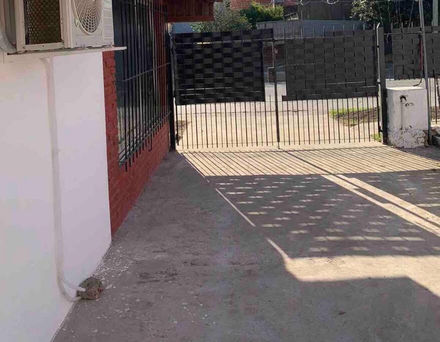 Studio apartment California 15 minutos de Ezeiza