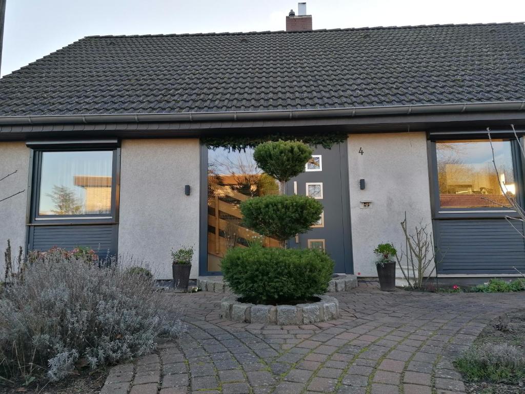 Fewo Zerbe Adendorf - Housity