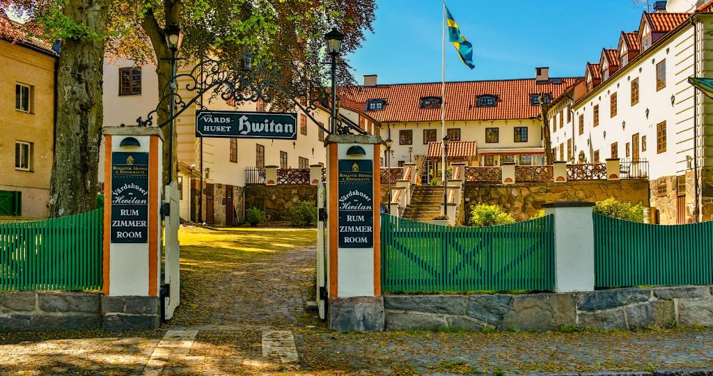 Budova, kde se penzion – hostinec nachází