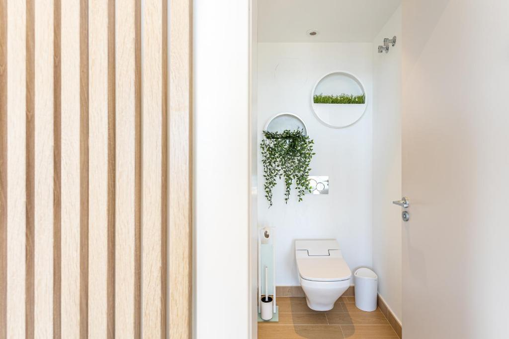 Kúpeľňa v ubytovaní Ensuite Deluxe Jacuzzi & Parking Privado
