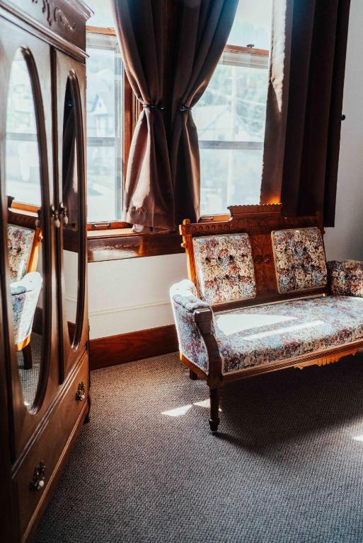 Town Hall Inn - Grand Suite