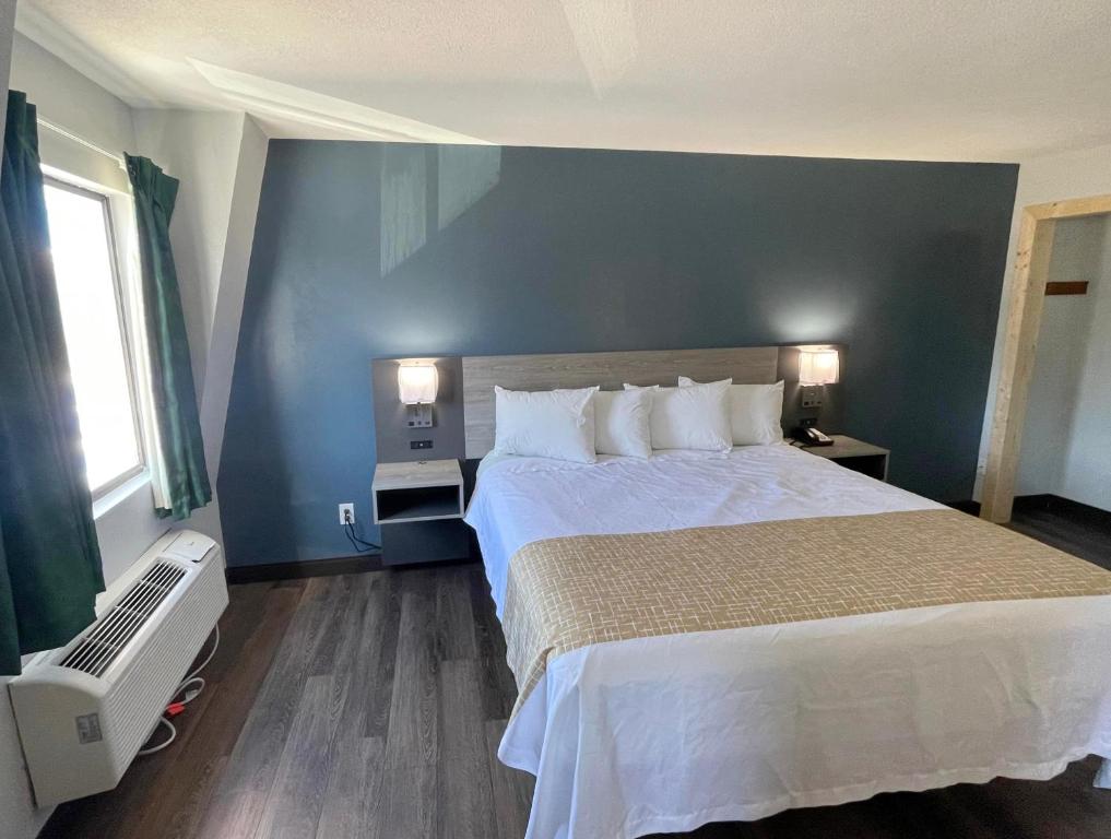Travelodge by Wyndham Pigeon Forge Dollywood Lane photo
